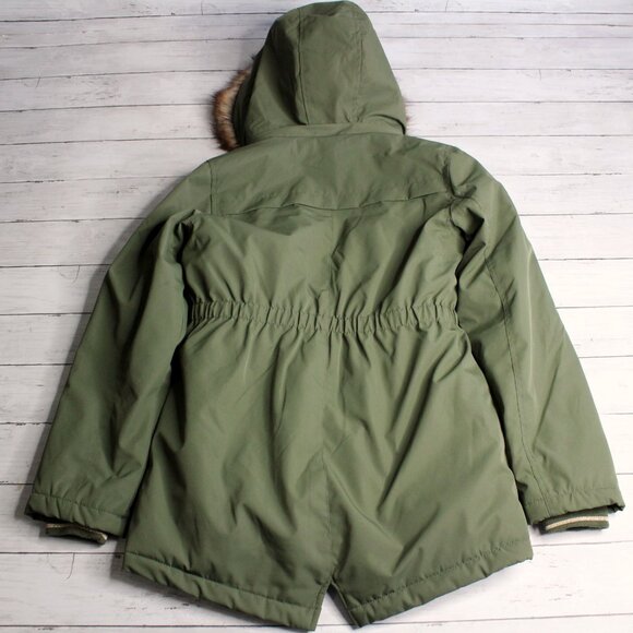 Ultimate Girl's Winter Parka Size 14-16 Green Hooded Fleece Lined Faux Fur - Picture 6 of 6